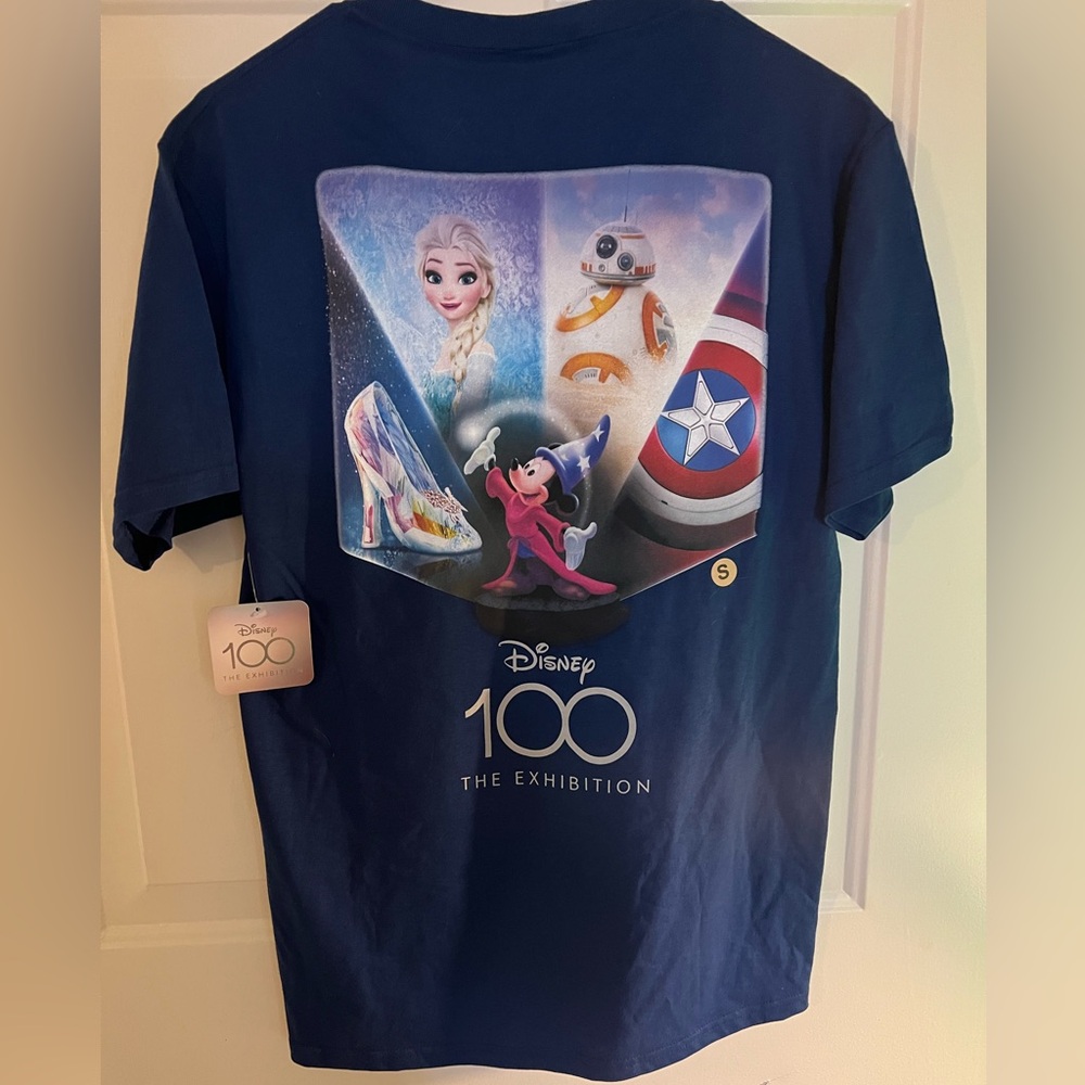 NWT Disney 100 exhibition T-shirt Small Blue Mickey Frozen Captain America Star